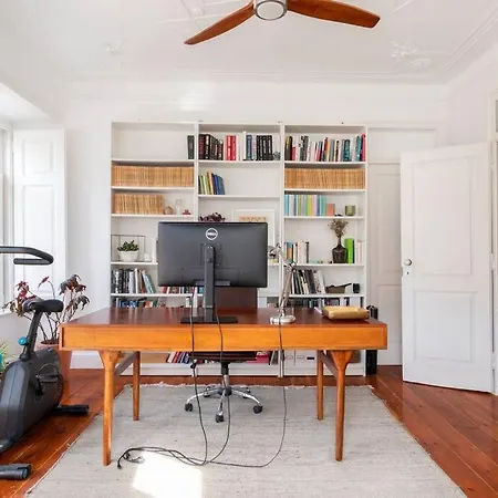 Casa Flores 4br + Office Space And A/c *