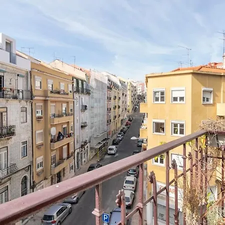 Casa Flores 4br + Office Space And A/c Appartement