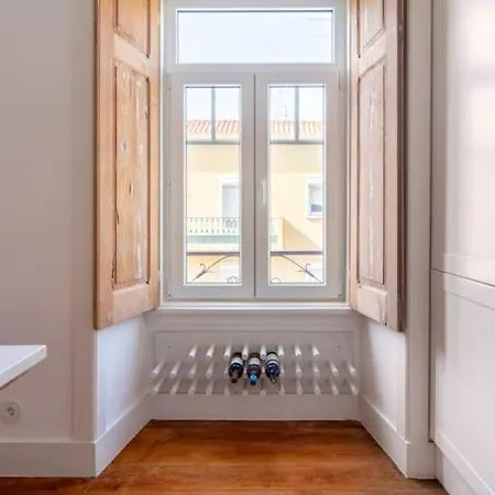 Casa Flores 4br + Office Space And A/c *