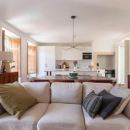 Appartement Casa Flores 4br + Office Space And A/c