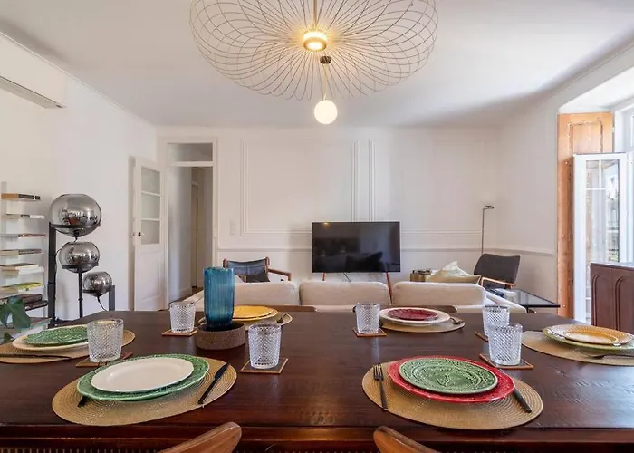 דירה Casa Flores 4br + Office Space And A/c *