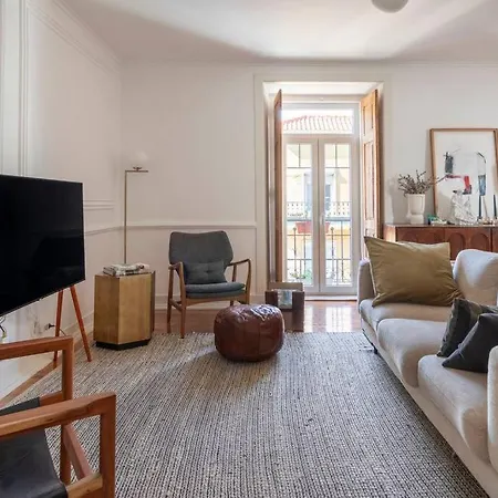 Casa Flores 4br + Office Space And A/c *